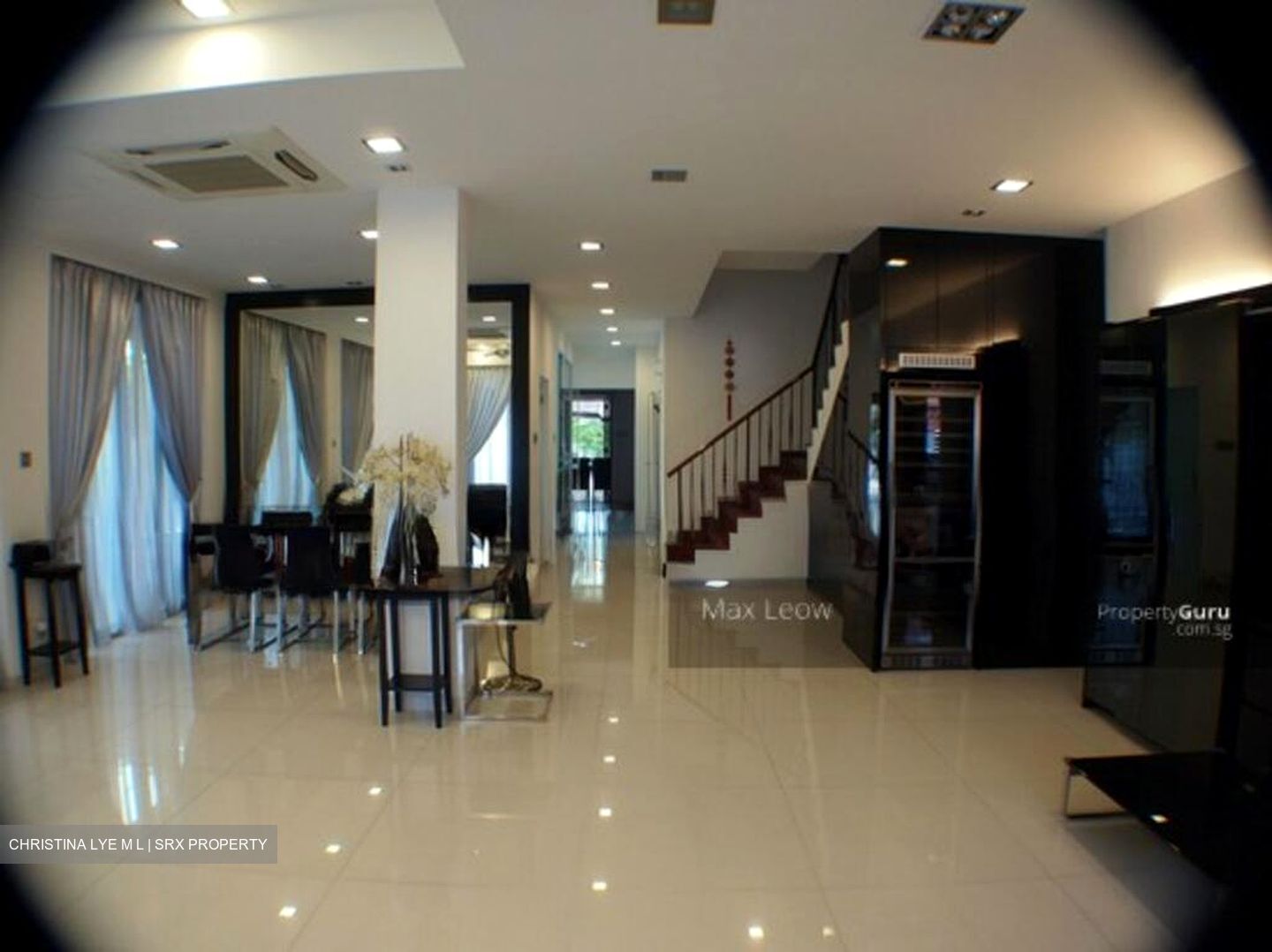 Fernvale Road (D28), Terrace #498160471